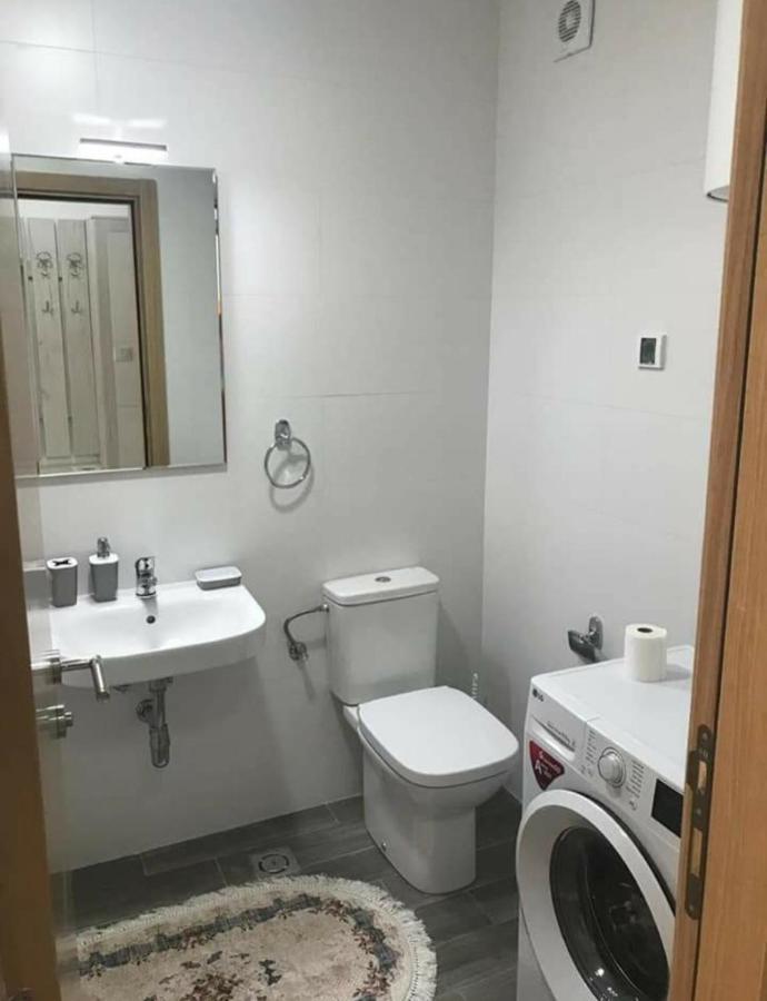 Kenza Jednosobni Stanovi Apartment Podgorica Bagian luar foto
