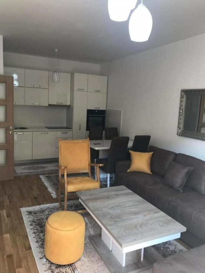 Kenza Jednosobni Stanovi Apartment Podgorica Bagian luar foto