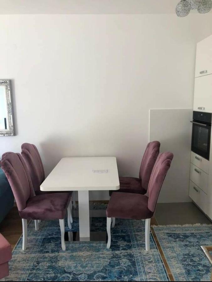Kenza Jednosobni Stanovi Apartment Podgorica Bagian luar foto